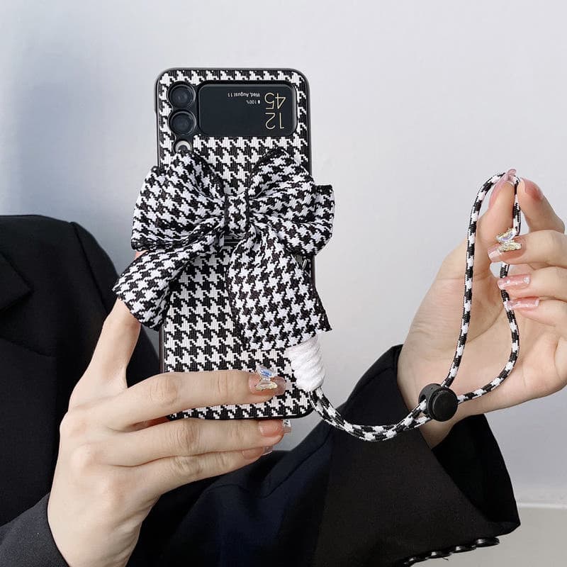 Luxury 3D Camellia Houndstooth Pattern Phone Case for Samsung Galaxy Z Flip, Lanyard Bracelet Protective Cover